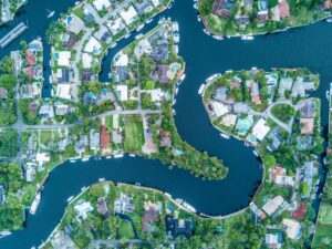 houses on the water